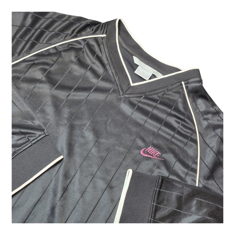 VTG Nike Men's XL Y2K Soccer Jersey Black Long Sleeve V Neck Athletic 2004